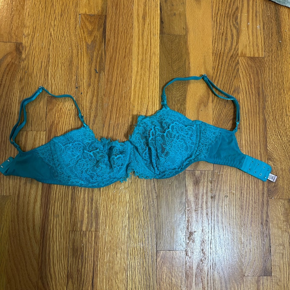 Victoria's Secret Teal Lace Bra